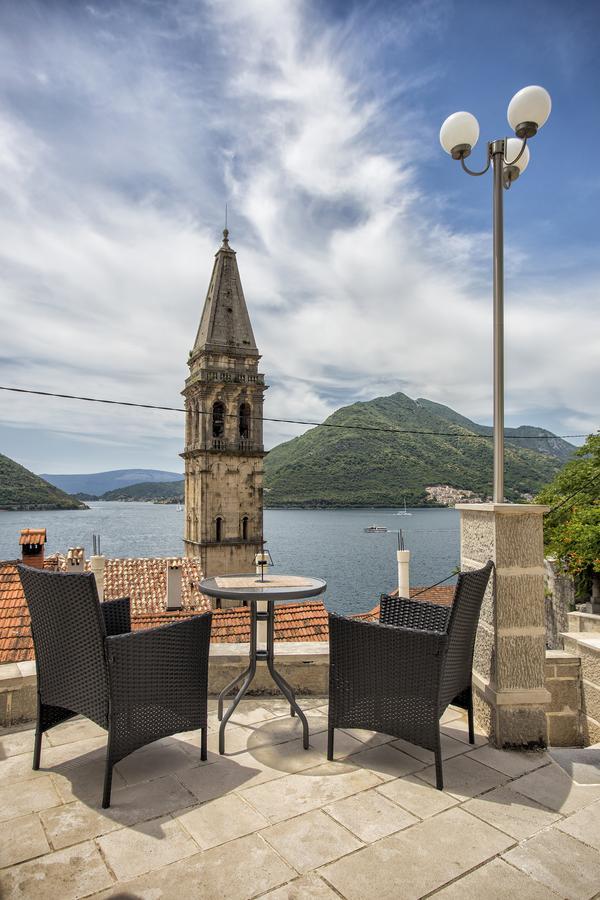 Apartments Admiral Perast Buitenkant foto